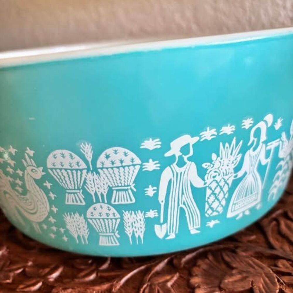 2.5 QT Vintage Pyrex Amish Butterprint Blue Casserole NO LID - Picture 5 of 9